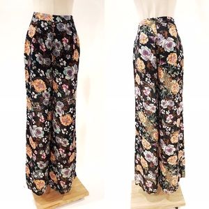 MOVING SALE - TOBI Floral Flowy Pants NEW Palazzo